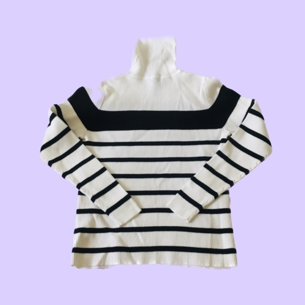 Lauren Ralph Lauren Striped B&W Turtleneck Sweater - Picture 1 of 6